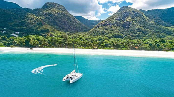 Segeltörn Praslin Dream Premium