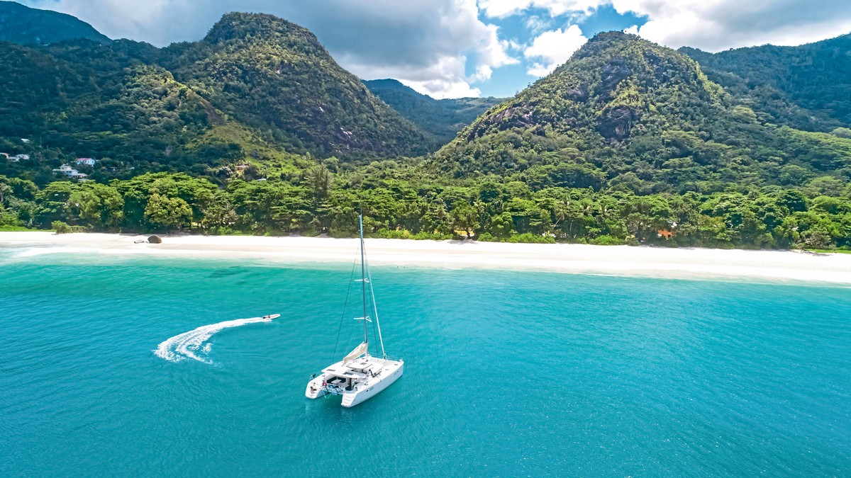 Segeltörn Praslin Dream Premium
