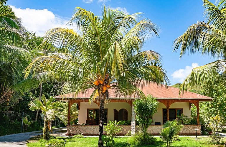 The Islander Hotel
