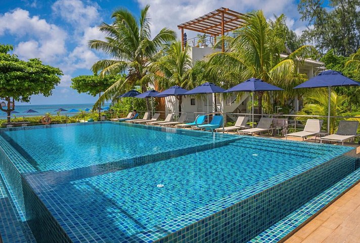 Acajou Beach Resort
