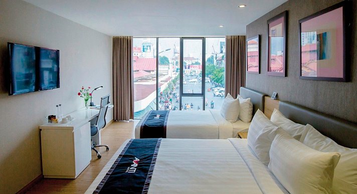Avanti Hotel