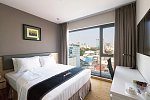 Avanti Hotel