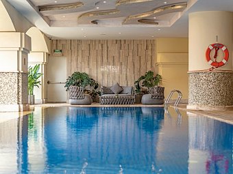 Sherwood Suites Saigon