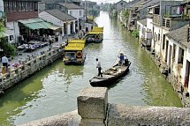 Per Bahn und Schiff durchs Reich der Mitte - Suzhou
