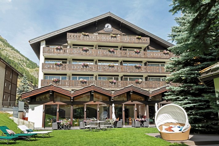 Le Mirabeau Resort & Spa