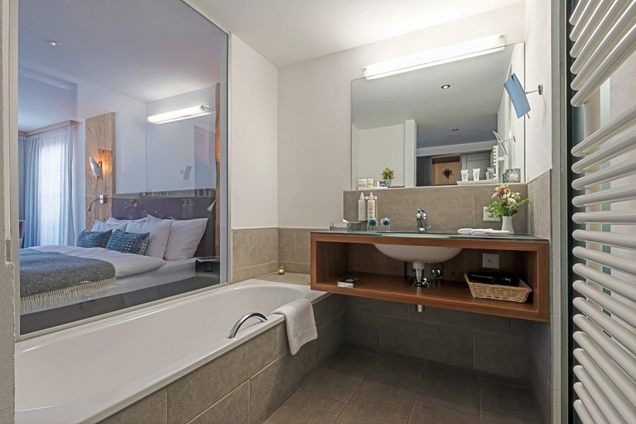 Le Mirabeau Resort & Spa - Wohnbeispiel Juniorsuite Alpine mit Matterhornblick (Zimmercodierung JD1)