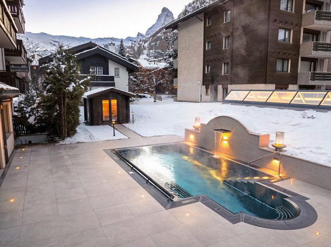 Le Mirabeau Resort & Spa