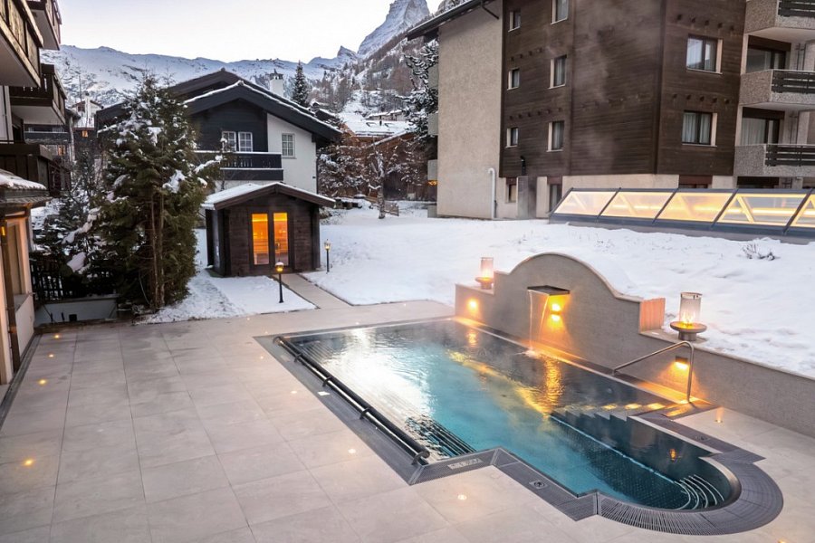 Le Mirabeau Resort & Spa