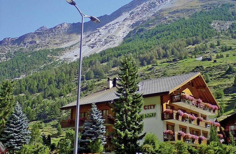 Hotel City
