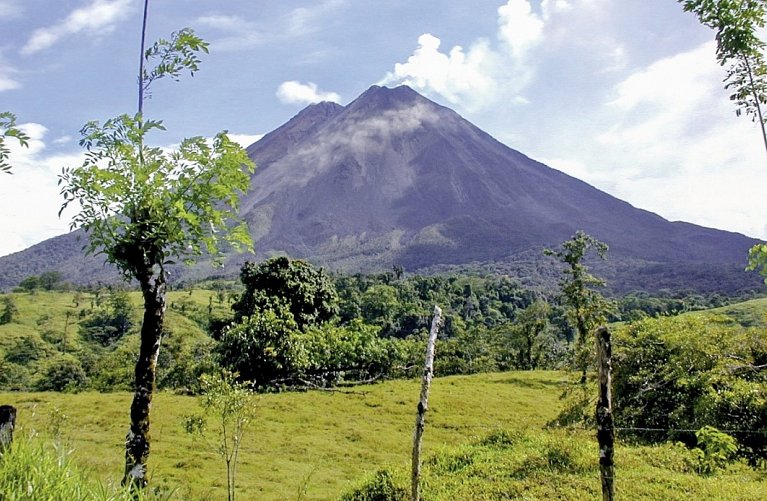 Geheimnisvolles Costa Rica: Vulkane und Regenwald