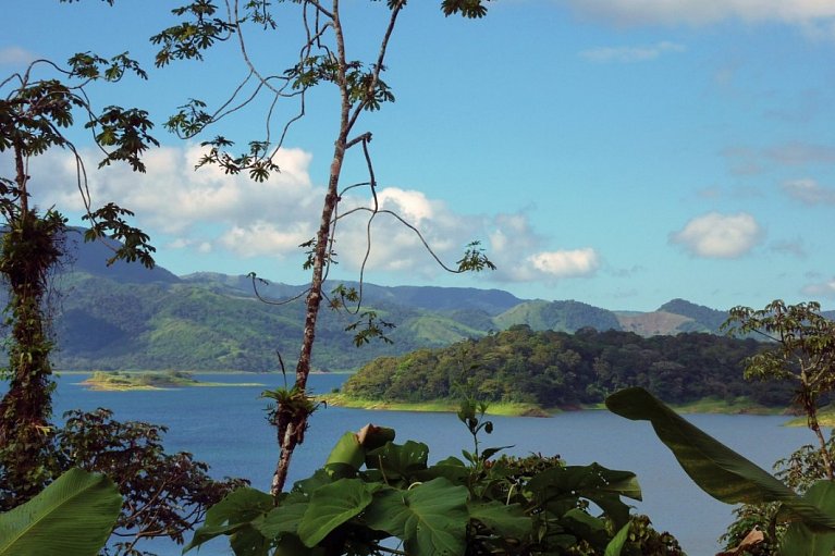 Abenteuer zwischen Vulkan und Regenwald - Arenal See