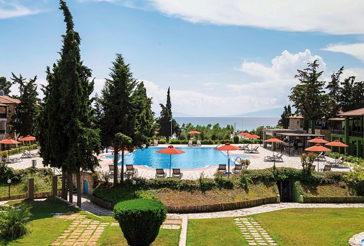 Simantro Resort