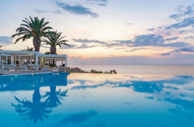 Sani Club