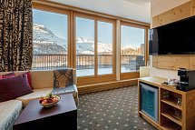 Nira Alpina - Wohnbeispiel Juniorsuite Alpine (Zimmercodierung JB1)