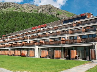Nira Alpina