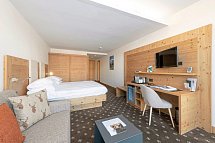 Nira Alpina - Wohnbeispiel Doppelzimmer Garten (Zimmercodierung DB1)