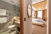 Hotel Edelweiss - Wohnbeispiel Doppelzimmer (Zimmercodierung DB1)