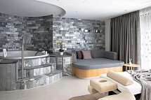 AlpenGold Hotel Davos - Spa Suite