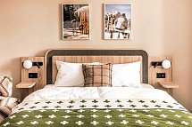 Altein Arosa, a Faern Collection Resort - Wohnbeispiel Doppelzimmer (Zimmercodierungen UDB, DB1 & DB2)