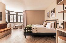 Altein Arosa, a Faern Collection Resort - Wohnbeispiel Doppelzimmer Maxi Triple Bergblick (Zimmercodierung TB1)