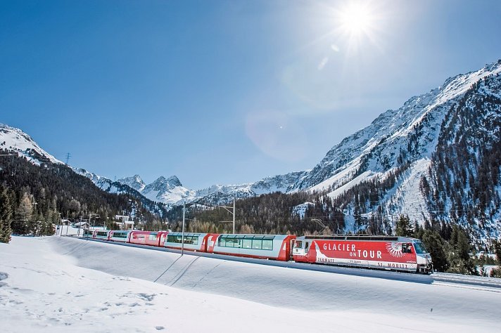 Bernina- und Glacier Express Winterzauber