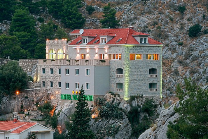 Villa Dvor