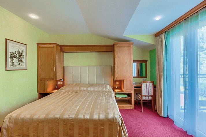 Villa Dvor - Wohnbeispiel Doppelzimmer Superior (Zimmercodierung DS1)