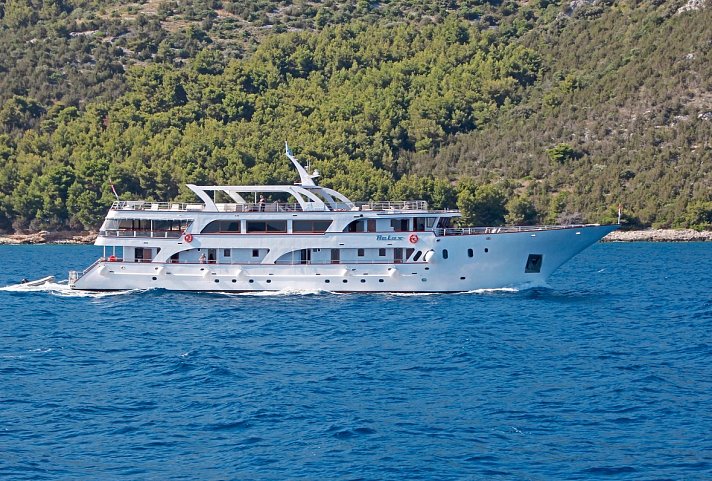 Kreuzfahrt Highlights Dalmatien - Schiffsbeispiel Motoryacht