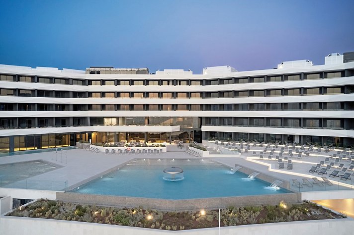 Grand Hotel View