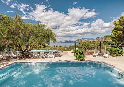 Watermann Beach Village Camp & Glamping Supetar