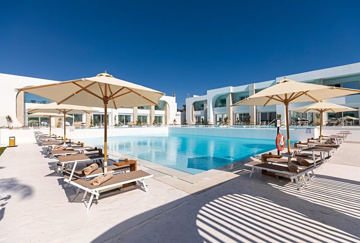 White Hills Resort