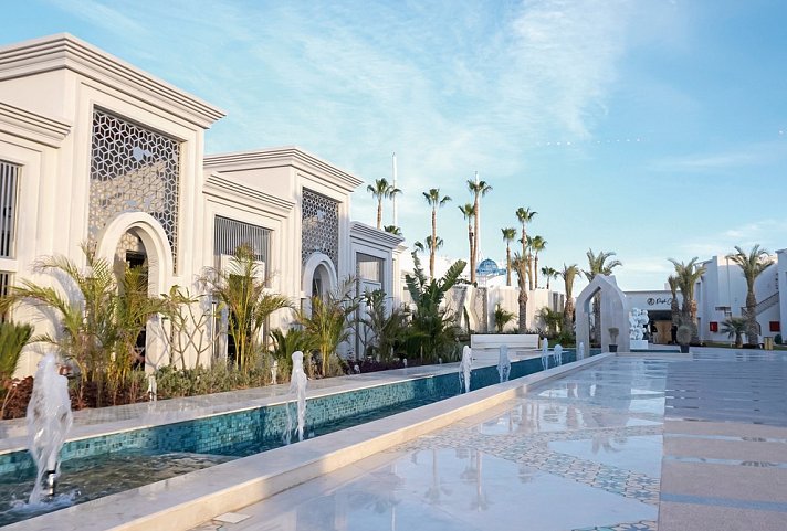 SUNRISE Remal Beach Resort