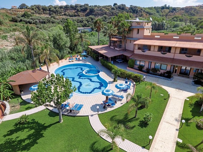 Villaggio Old River