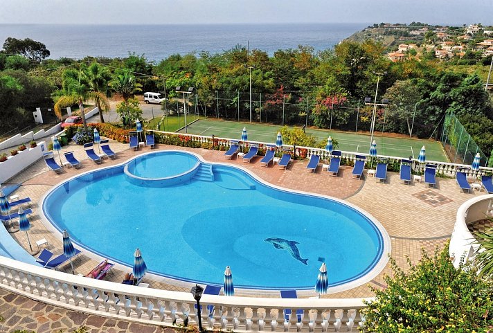 Villaggio Pineta Petto Bianco