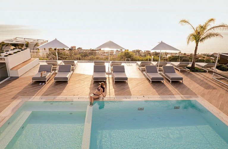 Midenza Seaside & Nature Retreat