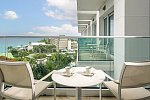Sonesta Maho Beach Resort, Casino & Spa