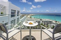Sonesta Maho Beach Resort, Casino & Spa - Wohnbeispiel Ultimate One Bedroom Oceanview (Zimmercodierung ABM)