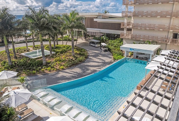 Sonesta Ocean Point Resort - Seascape Pool
