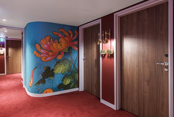 ADGE Hotel & Residences