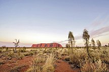 Naturparadiese und Weltstädte - Uluru