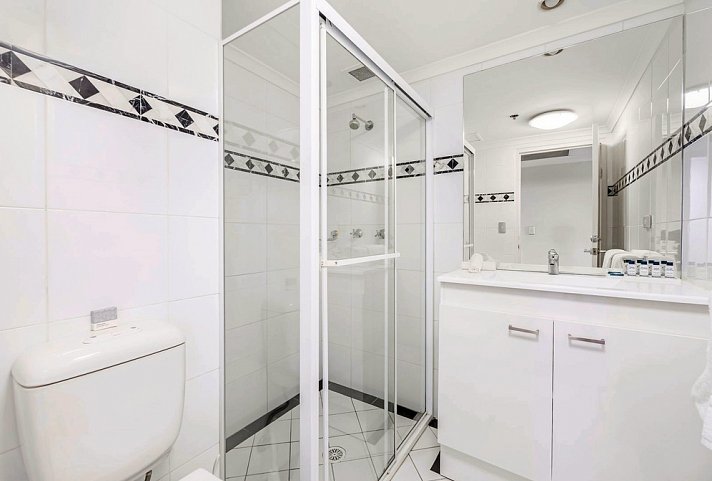 Oaks Sydney Castlereagh Suites - Beispiel Bad Studio Room (Zimmercodierung SB1)