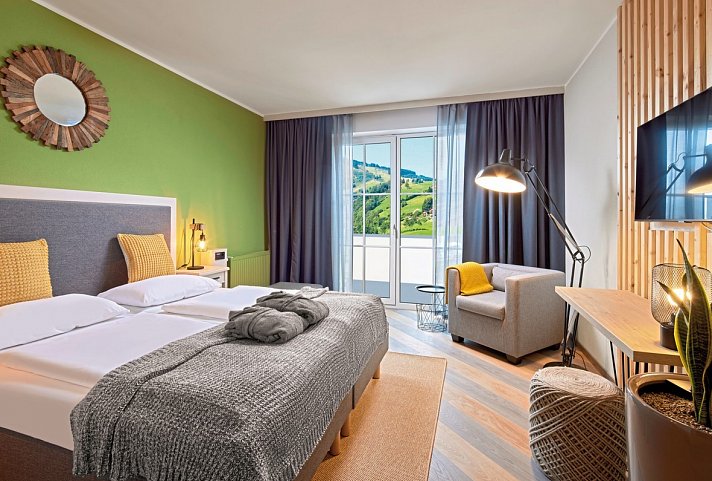 ever.grün KAPRUN - Wohnbeispiel Doppelzimmer Urban Living S (Zimmercodierung DB1)