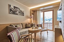 aja Bergresort Werfenweng Hotel - Wohnbeispiel Juniorsuite Bergpanorama (Zimmercodierungen JB1, JB2, JB3 & JC1)