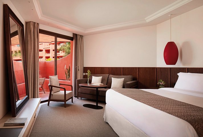 Tivoli La Caleta Tenerife Resort - Wohnbeispiel Doppelzimmer Grand Deluxe Gartenblick (Zimmercodierung DDG)