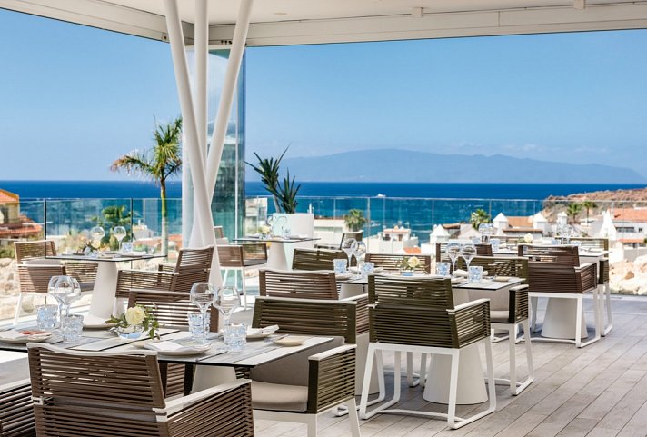 Royal Hideaway Corales Suites - Restaurant “Starfish Atlantic Grill”