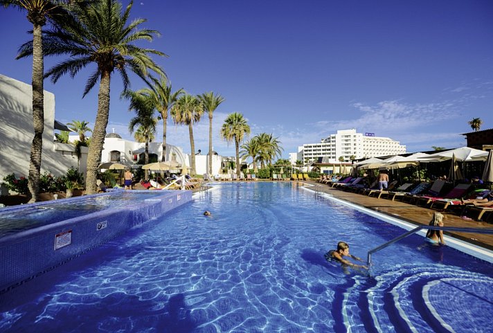 HD Parque Cristóbal Tenerife