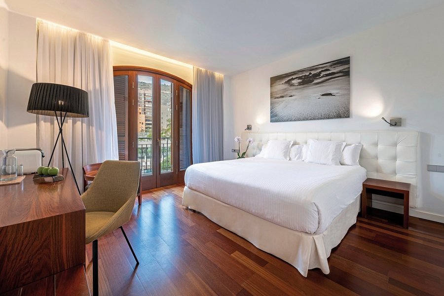 Iberostar Heritage Grand Mencey - Wohnbeispiel Doppelzimmer Gartenblick (Zimmercodierungen D1G & D2G)