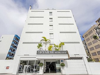 Skyview Hotel by LIVVO
