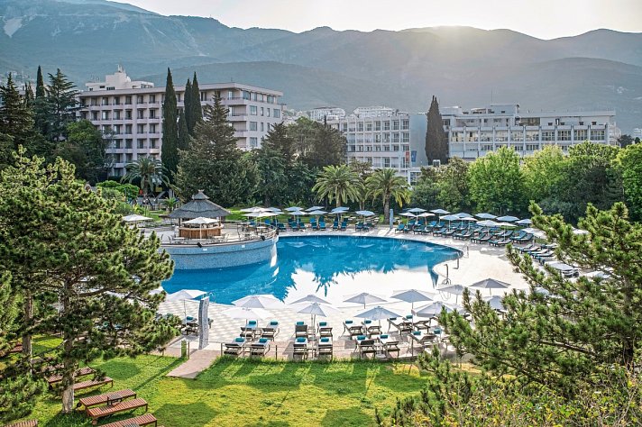 Iberostar Waves Bellevue