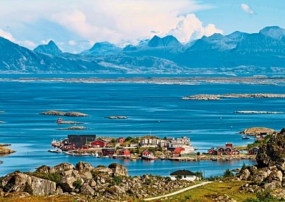 Kultur und Natur mit dem Postschiff Tromsø